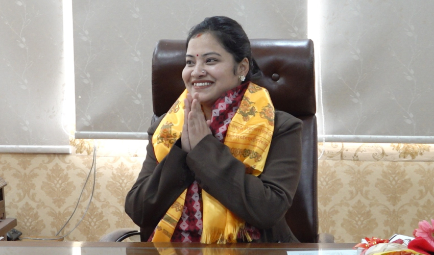 सामान्य प्रशासन र भूमिमन्त्री रावलद्वारा पदभार ग्रहण 