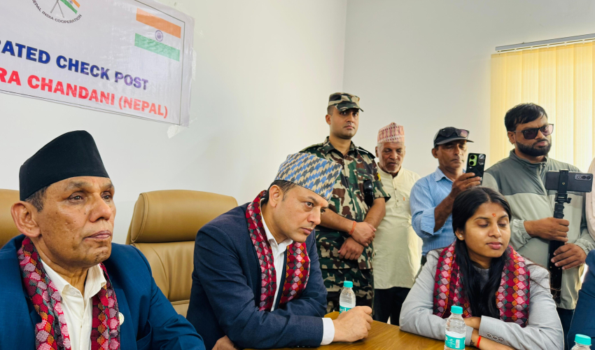 सभामुख र अध्यक्षद्वारा निर्माणाधीन दोधारा चादँनी सुक्खा बन्दरगाह अवलोकन