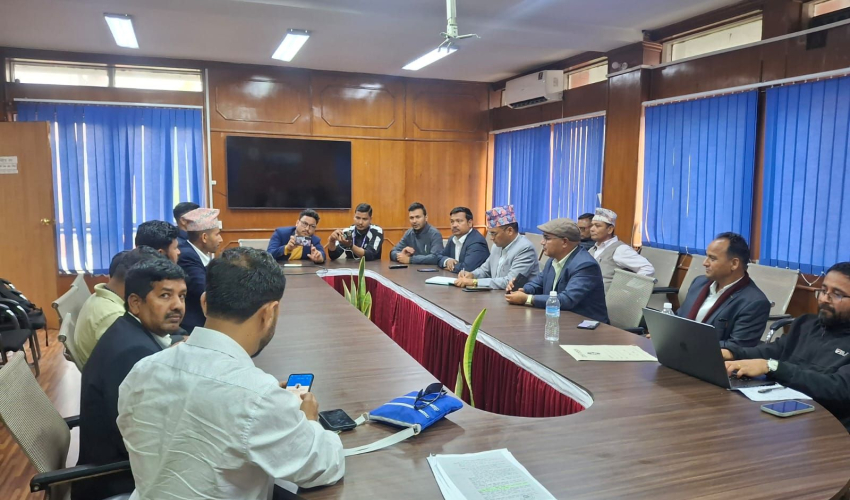 दोधारा–चाँदनी चारलेन पक्की पुल निर्माण पुनः सञ्चालनबारे मन्त्रालयमा छलफल 