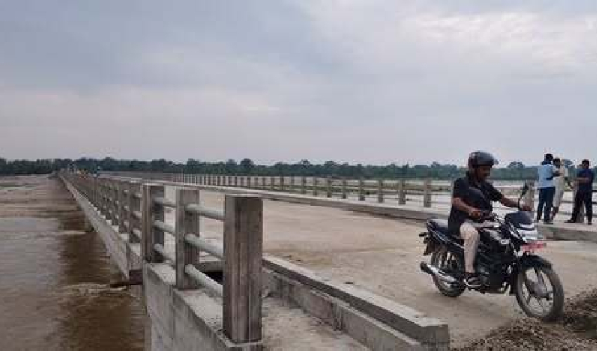 पुल बनेपछि आवतजावत सहज