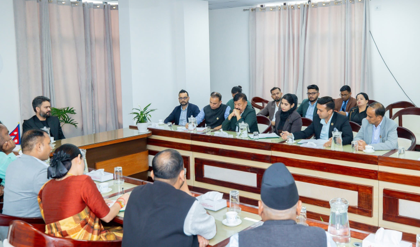 थप हिंसा फैलिन नदिन प्रभावकारी भूमिका खेल्ने प्रधानमन्त्रीसमक्ष सांसदको प्रतिबद्धता