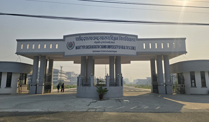 ‘जहाँ अब स्टेथोस्कोप बोक्नेहरु हुनेछन्’