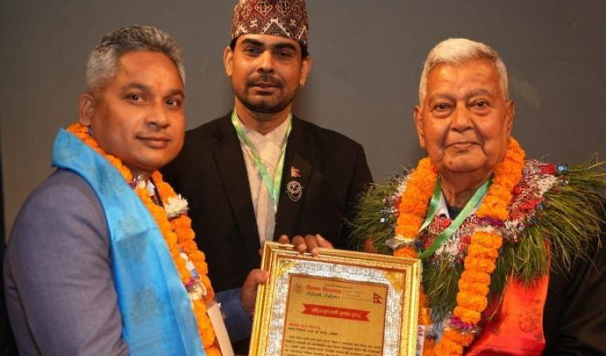 Image for article Royal Suite House MD Suraj Raika honored with National Youth Entrepreneur Award