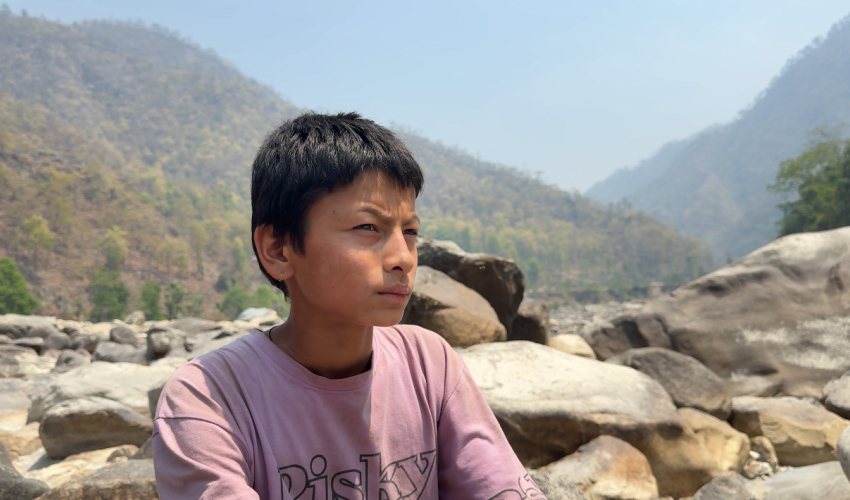 एक भारी घाँसका लागि बाबुछोरा नै कर्णालीमा बगेपछि