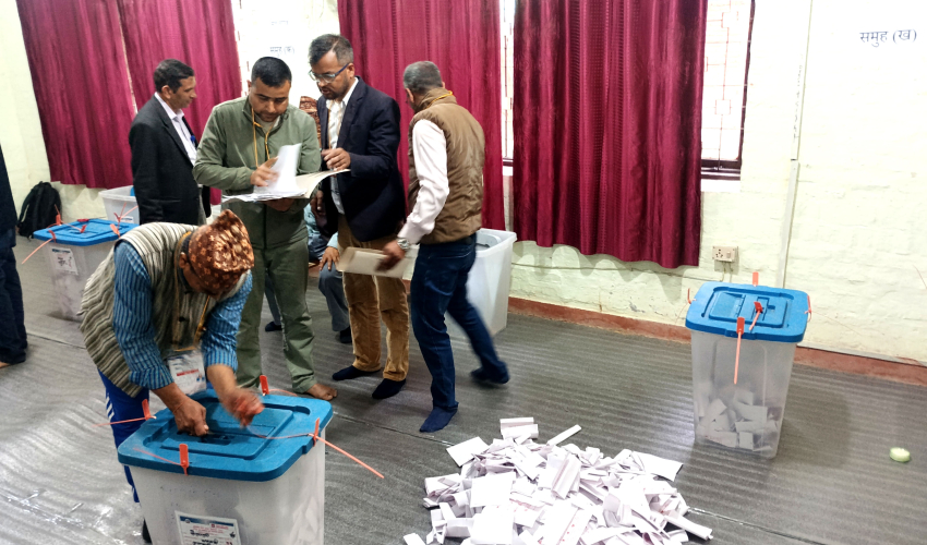 कैलालीको पाँच वटै निर्वाचन क्षेत्रमा रास्वपाको अग्रता