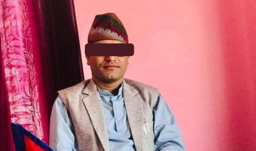 प्रदेश सरकारबाट योजना हाल्ने भन्दै नेकपा अछामका नेता जैशीले खाए ३ लाख 'कमिसन'