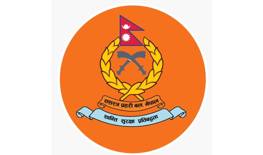 सशस्त्र प्रहरीद्वारा बाढीमा फसेका बीस जनाको उद्धार