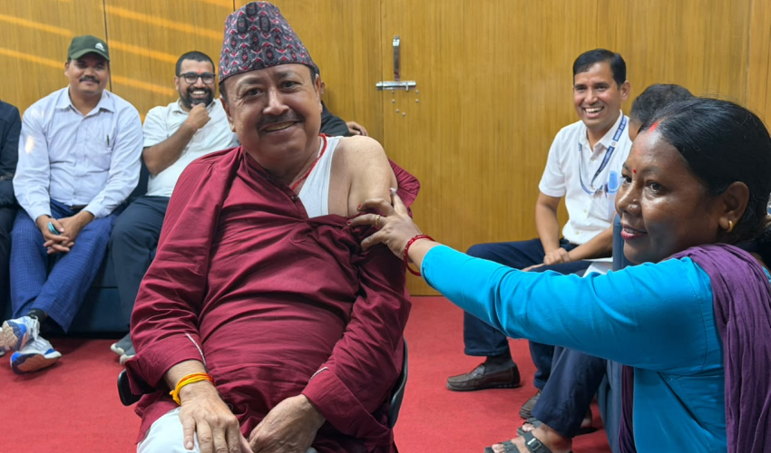 धनगढीमा ३० वर्षमाथिका नागरिकलाई जापानिज इन्सेफलाइटिसविरुद्धको खोप लगाउन आग्रह