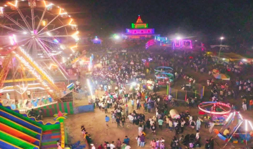 कञ्चनपुरको नक्टाबाबा मन्दिरमा गङ्गादशहरा मेला