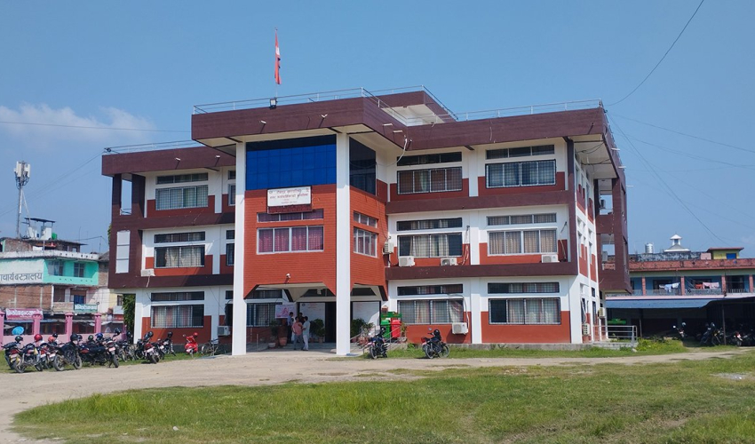 अनाथ बालबालिकाको अभिभावक बन्दै टीकापुर नगरपालिका 