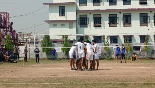 धनगढीमा भलिबल प्रतियोगिता सुरु, पहिलो खेलमा एसपीए विजयी