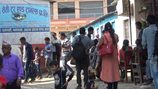 दशैं नसकिदै भारत फर्किनेको लर्को