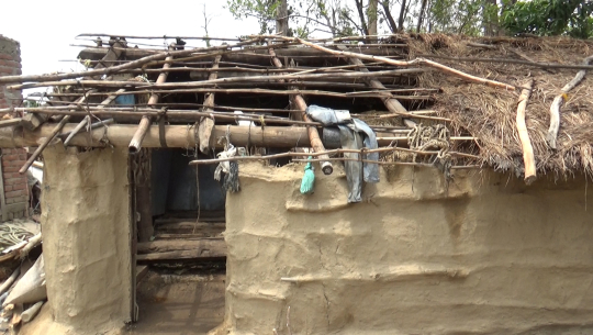 सरकारले घोषणा गरेको राहत समेत नपाएको हावाहुरी पीडितको गुनासो