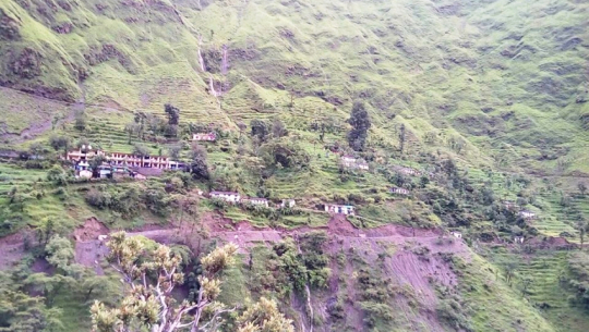 सुदूरपश्चिम सरकार आफैले निर्माण गरेका ऐन कार्यान्वयन नगर्दा पर्यावरण मासिँदै