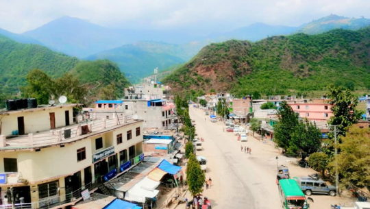 डोटीका गाउँमा दसैँको चहलपहल, सदरमुकाम सुनसान