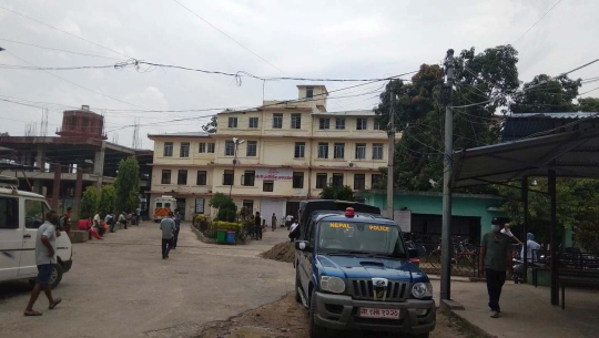 आरडीटी पोजेटिभ देखिएका युवक सेती अस्पतालको आइसोलेनमा भर्ना