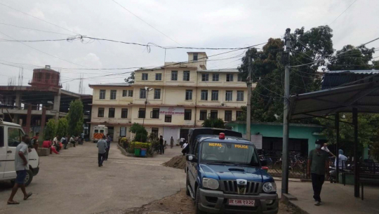 कैलालीका १४ संक्रमितलाई पनि सेती अस्पताल ल्याईदै, शैया अभाव हुने