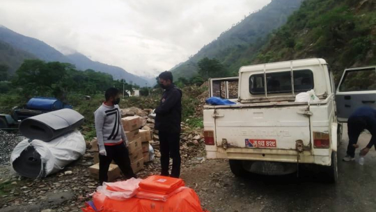 लकडाउनका बेला साडा बैतडीद्वारा विभिन्न सहयोग