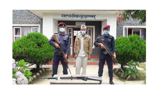 डडेल्धुरामा अवैध बन्दुकसहित एक जना पक्राउ