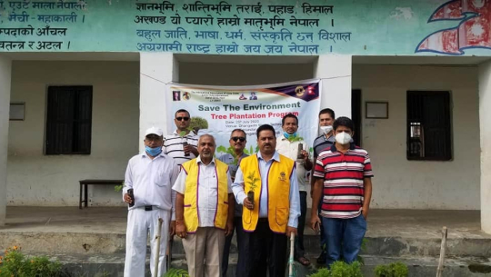 लायन्स क्लब अफ धनगढी सिटीद्वारा वृक्षारोपण