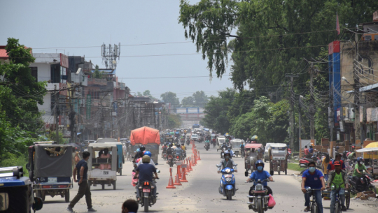 धनगढीमा शुक्रबार कोरोना पुष्टि भएका ३६ जना को हुन्?