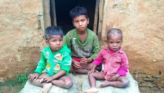 आमा बेपत्ता, वुबाको मृत्यु, तीन बालकको विचल्ली