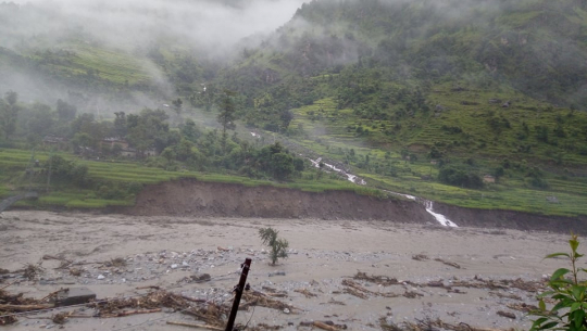 बाजुरामा क्षति भएका ठाउँको पुनः निर्माण गर्नुपर्ने