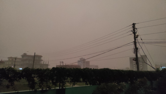 धनगढीमा हावाहुरी सहित वर्षा