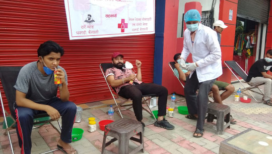 धनगढीमा दारी ग्याङको घरदैलो रक्तदान कार्यक्रम जारी