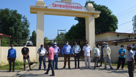 धनगढीमा पत्रकार पहराइको हत्या भएको भन्दै कारावाहीको माग गर्दै प्रदर्शन