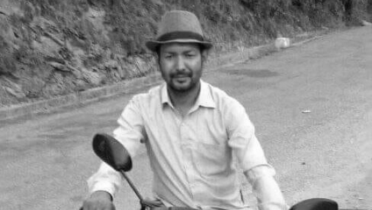 डडेल्धुरामा कांग्रेसका वडा सभापतिको भीरबाट लडेर मृत्यु