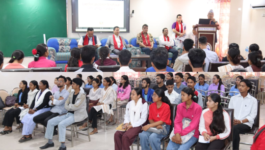 सूचना तथा प्रसारण विभागद्वारा धनगढीमा पत्रकारिताका विद्यार्थीका लागि अभिप्रेरणा कार्यक्रम