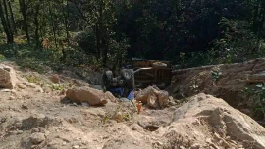 डोटीमा ट्रयाक्टर दुर्घटना हुँदा कैलालीका १ सहित २ जना घाइते