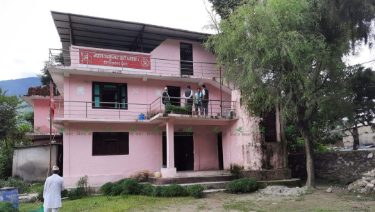 नेकपा बझाङको पार्टी कार्यालयमा बैठक तथा भेला गर्न नपाइने