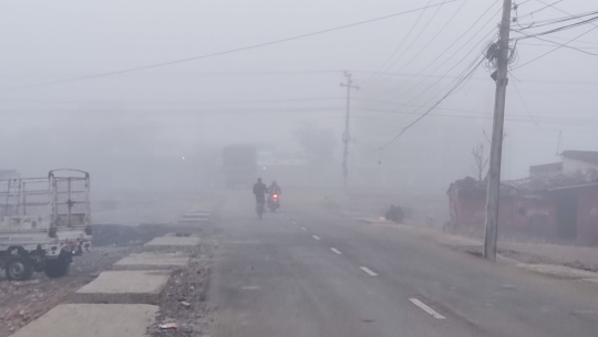 धनगढीमा बिहानैदेखि बाक्लो हुस्सु