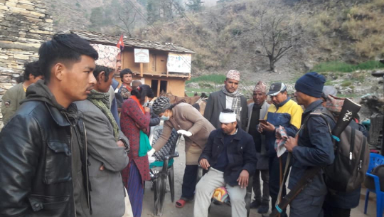 घाइते पत्रकारको उद्धार, उपचारका लागि कोल्टी ल्याइयो