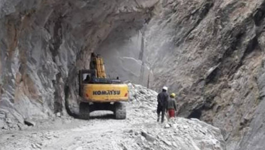 नेपाली सेनाले कालापानी जाने बाटोको ट्र्याक खोल्यो