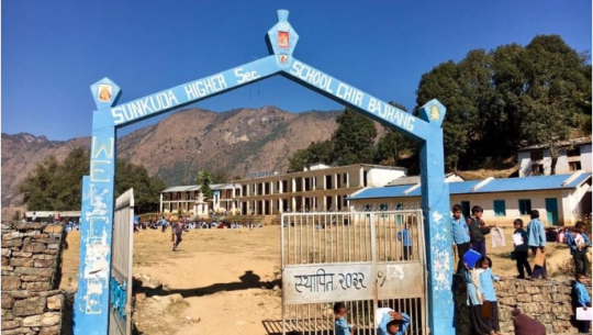 बझाङमा शिक्षकलाई कोरोना देखिएपछि विद्यालय बन्द