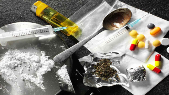 लागुऔषधसहित धनगढी घर भएकी किशोरी र चार युवक एकैदिन पक्राउ