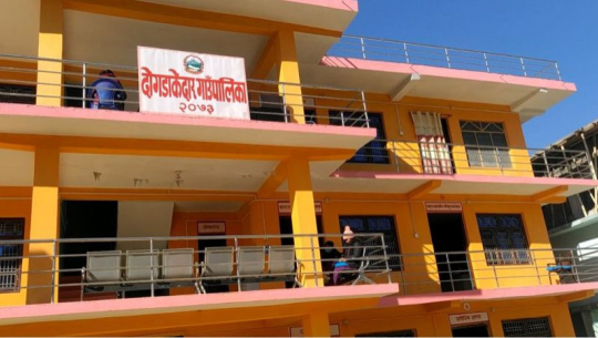 बैतडीमा एकै गाउँका १९ जनाका देखियो कोरोना, गाउँनै सिल