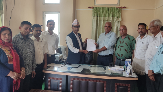 मल उपलब्ध गराउन माग गर्दै किसान महासंघ कैलालीद्वारा प्रधानमन्त्रीलाई ज्ञापन पत्र 