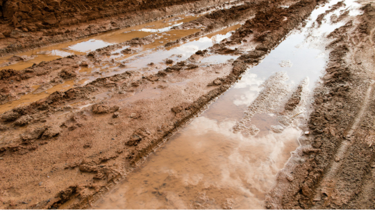 डोटीमा ग्रामीण क्षेत्रका सडक अवरुद्ध