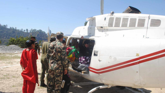 बाजुरामा एक सुत्केरीको हेलिकोप्टरमार्फत उद्धार