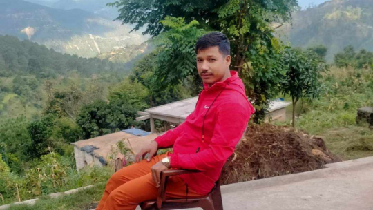 A teacher in Baitadi abducts a student, takes her to India