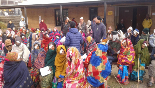 डडेल्धुरा र अछाममा आँखा शिविर सञ्चालन, दुई हजार बढिले लिए सेवा