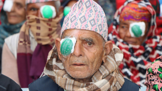 भारत, बङ्गलादेश र भुटानका आँखाका बिरामी उपचार गर्न नेपालमा