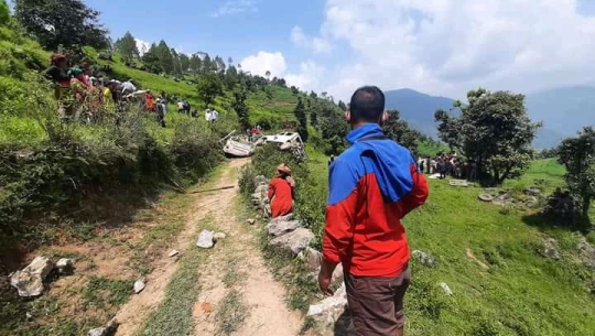 बैतडी दुर्घटना : मृतकको संख्या ३ पुग्यो, चालक र गाडी साहु फरार