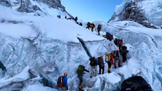 हिमाल आरोहणका लागि ६१६ लाई अनुमति, ४० करोड राजश्व सङ्कलन