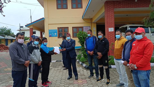 डडेल्धुरामा लागुऔषध दुव्यर्सन न्यूनिकरण गर्न तरुण दलको आग्रह