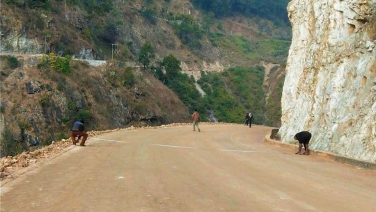 तस्विरः कृष्ण धामी (गाेरखापत्र)